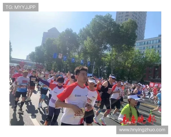 筑城燃情开跑！3.5 万跑者竞逐世界田联精英贵阳马拉松(3)